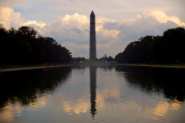 One of my favorite sights in the city: Washington Monument with reflection