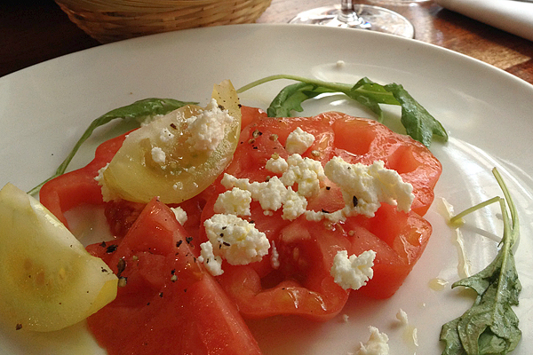 Tomato and ricotta salad