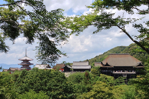Kiyomizudera temple complex
