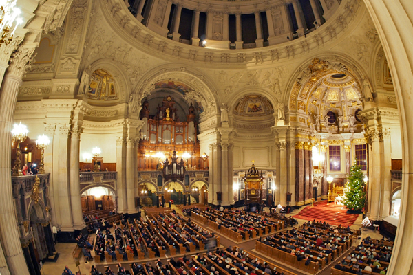 Christmas Eve service at the Berliner Dom