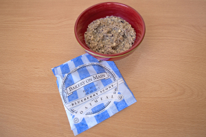 Bakery On Main gluten-free oatmeal